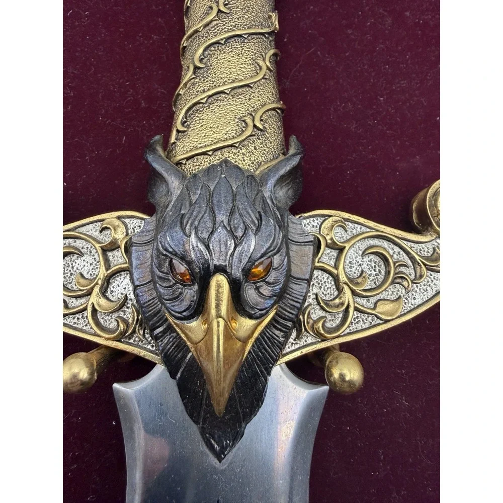 Franklin Mint Sentinel of Wisdom Fantasy Dagger Framed Greg Hildebrandt Display